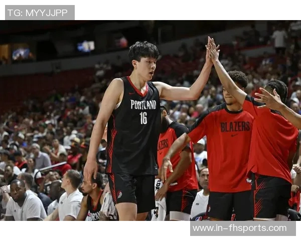 杨瀚森与克林根联手打造内线防线共同提升球队竞争力 杨瀚森与克林根联手打造内线防线共同提升球队竞争力